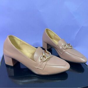 Elegant Chain Loafers in Pink